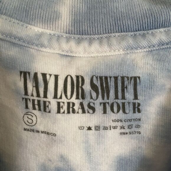 Taylor Swift Tank Top Size S The Eras Tour 2023 Graphic Print Crewneck Tie Dye - Picture 4 of 6